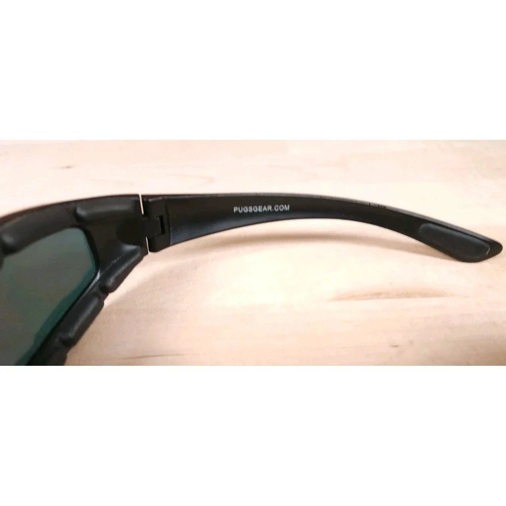 Pugs Ripper #4 Riding Sport Sunglasses Foam Protection Black Wraparound